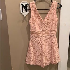 Francesca’s cute peach dress